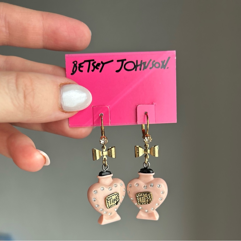 Betsey Johnson Pink and Gold Heart Earrings